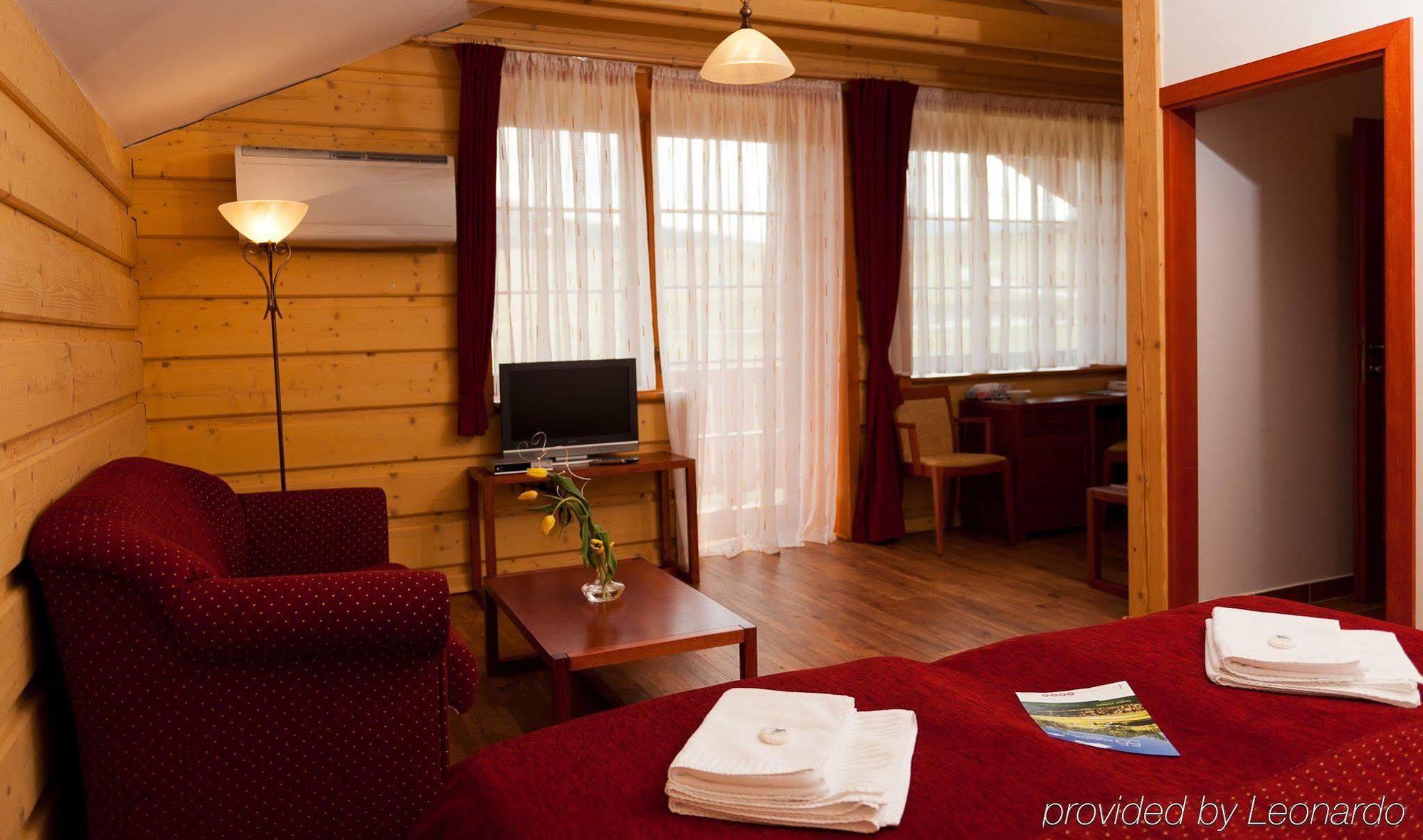 Green Inn Hotel Ostravice Habitación foto